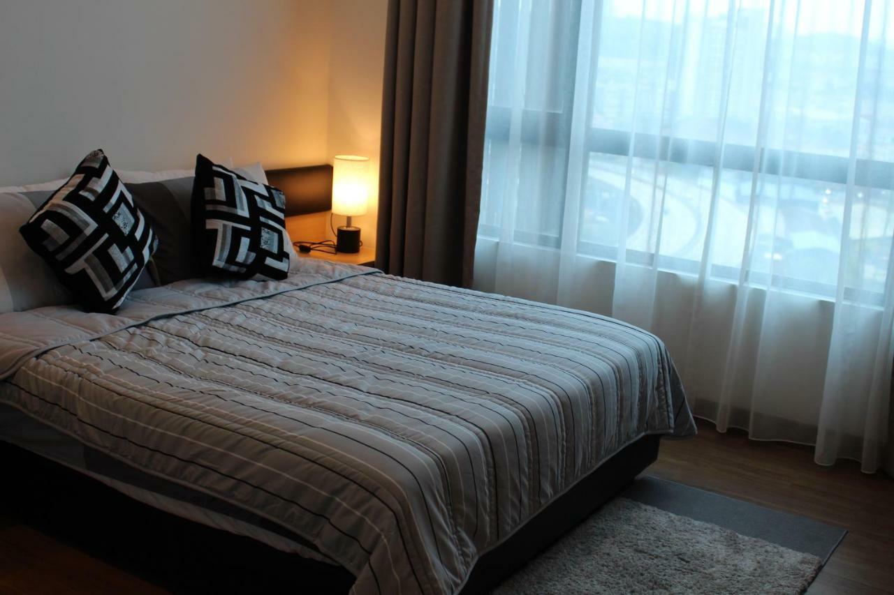 Mlh Deluxe Studio Suites @ Landmark Residence Cheras Kültér fotó