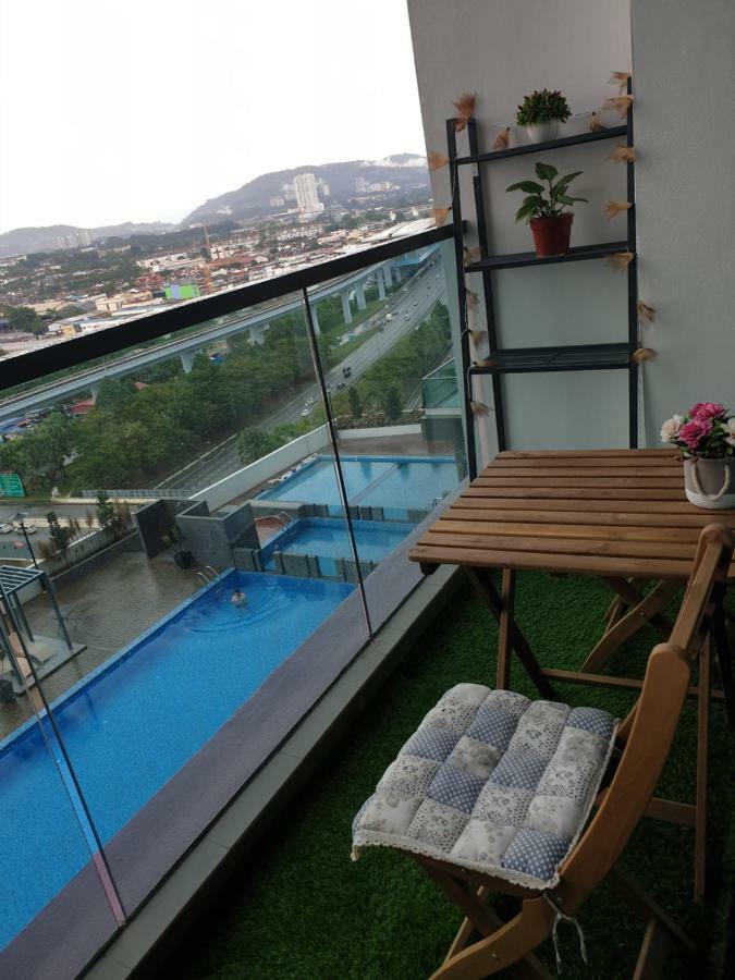 Mlh Deluxe Studio Suites @ Landmark Residence Cheras Kültér fotó